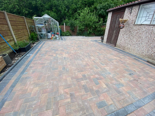 Block Paving Company Middlewich 2 Medium