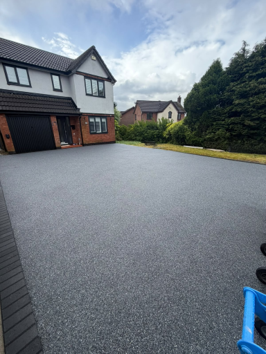 Resin Driveway Specialist Cheshire 01 Medium