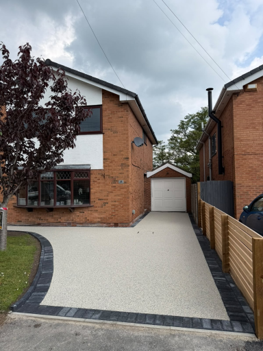 Resin Driveway Specialist Cheshire 06 Medium