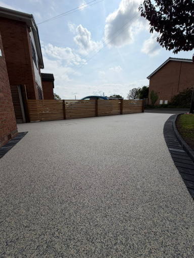 Resin Driveway Specialist Cheshire 10 Medium